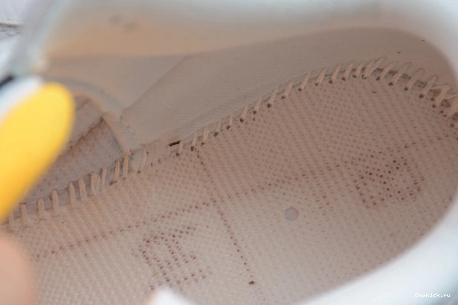 One Kick AIR ORANGE RETRO 3 JORDAN (W) LASER CK9246-108 0713